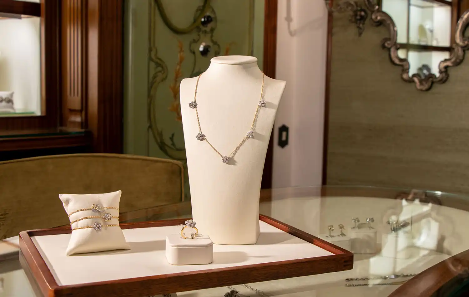 we-chiaia-attivita-gallery-denobili-gioielli-3