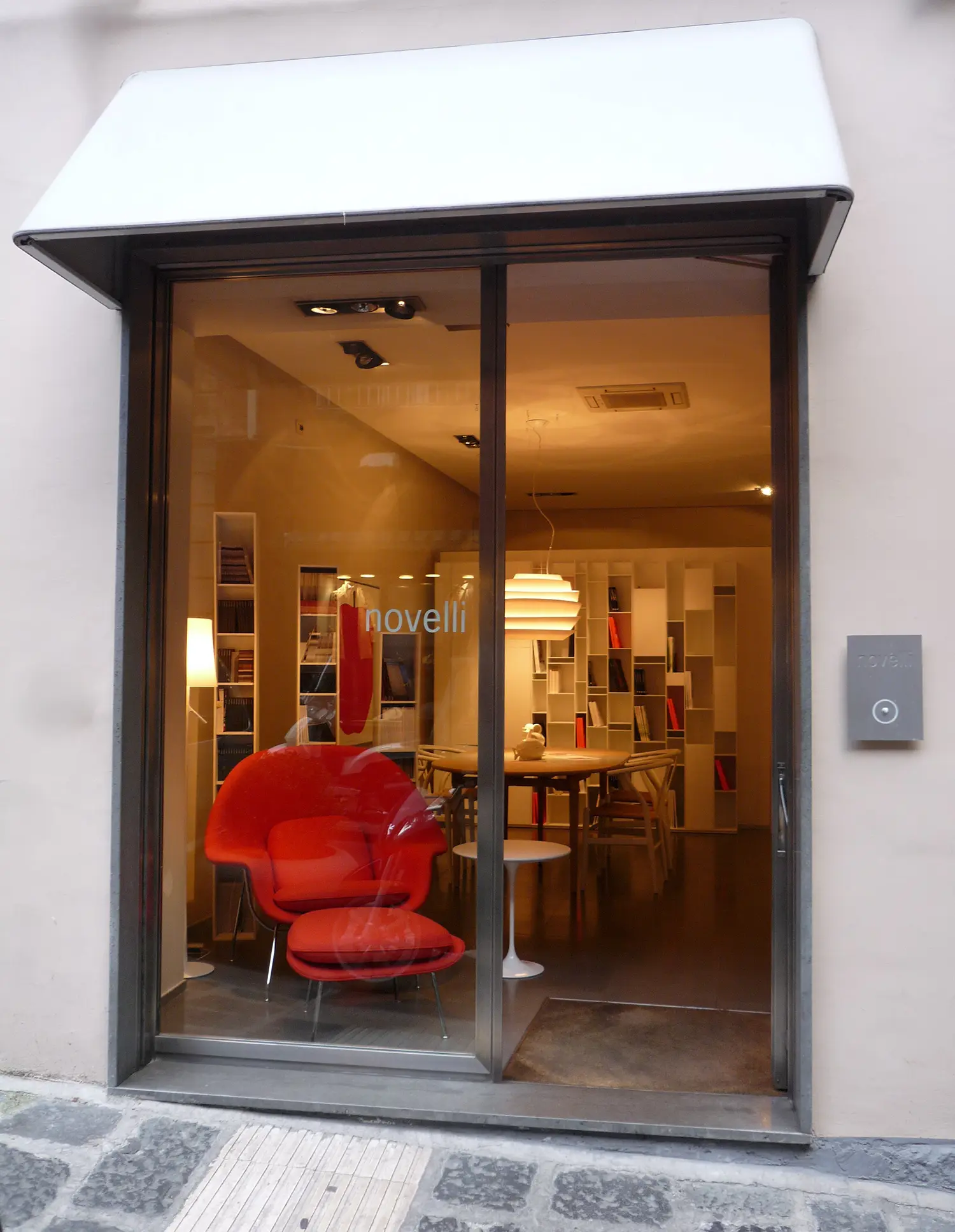 we-chiaia-attivita-gallery-novelli-arredamenti-2