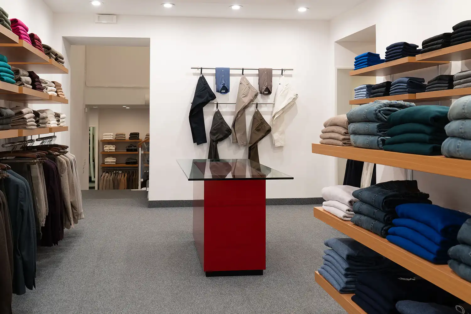 we-chiaia-attivita-gallery-ricciardi-1