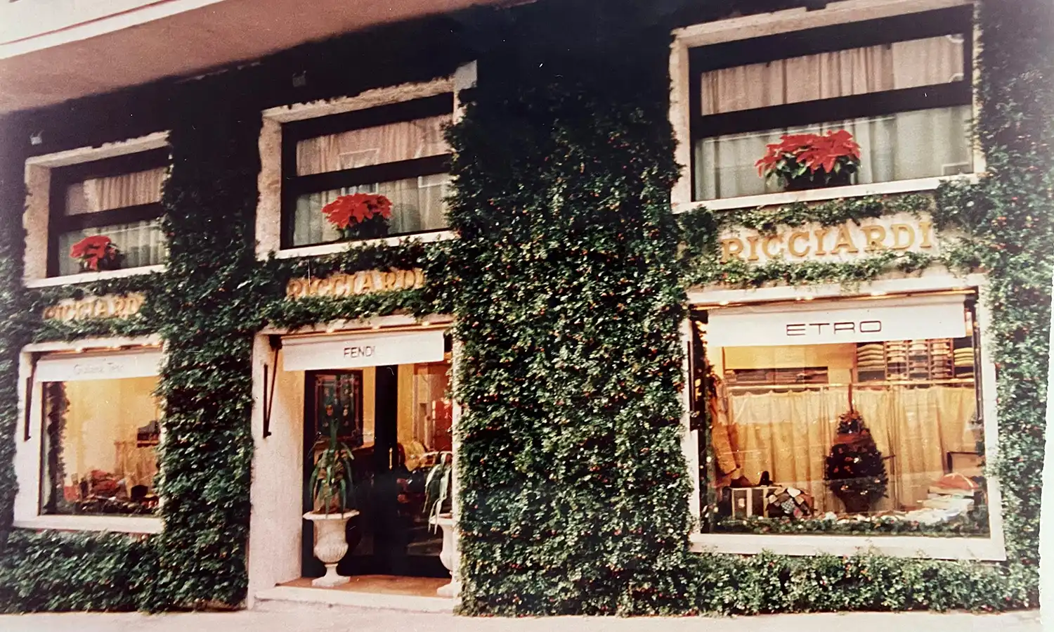 we-chiaia-attivita-gallery-ricciardi-2