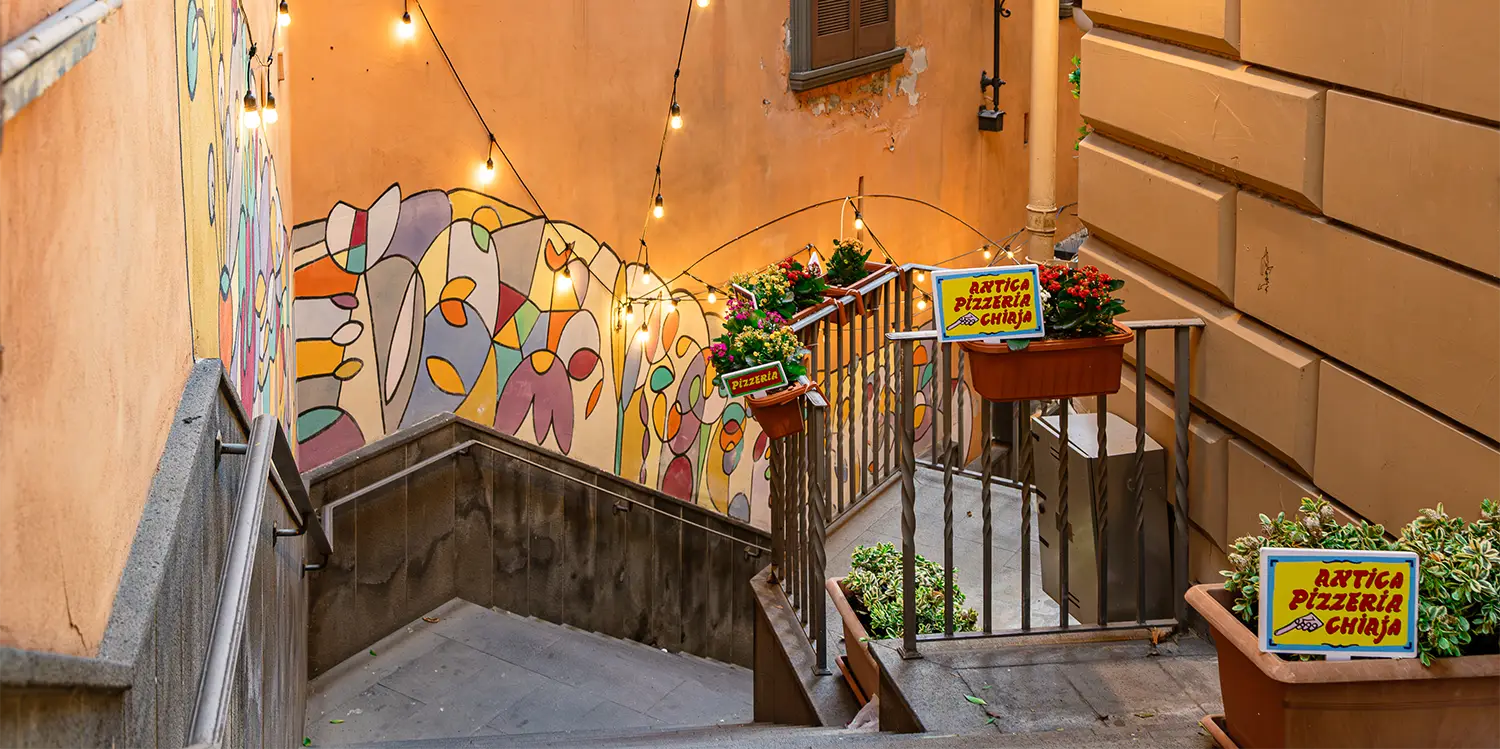 we-chiaia-discover-chiaia-slide-1